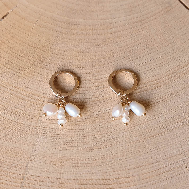 Olivia Earrings - White